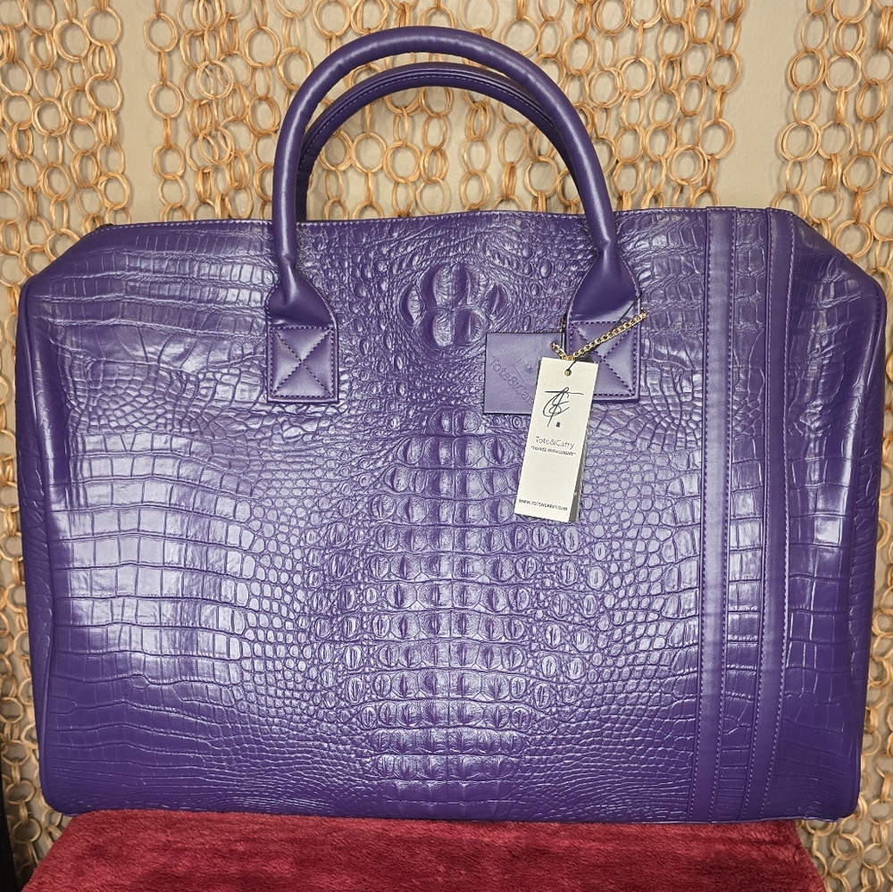 HOTT Tote & Carry Apollo Duffle (NEW)